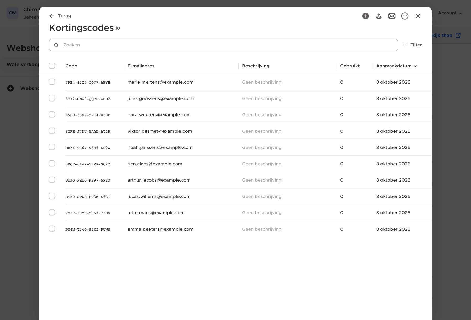 De tabel met kortingscodes na het importeren, elk e-mailadres heeft een eigen code