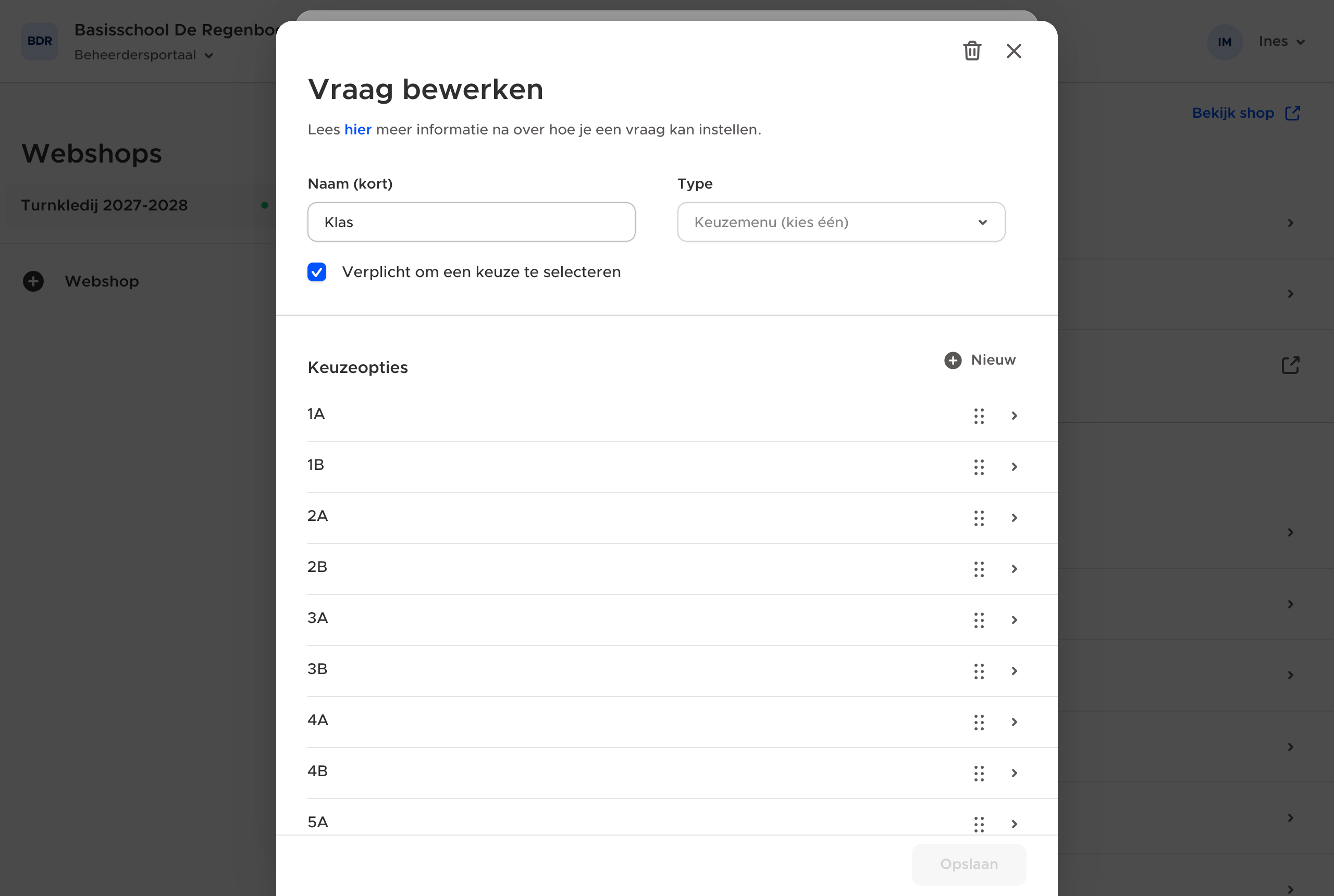 De vraag ‘Klas’ met een keuzeoptie per klas.